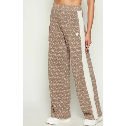 GUESS ACTIVE Spodnie dresowe 4G RHOMBUS | Loose fit ze sklepu Gomez Fashion Store w kategorii Spodnie damskie - zdjęcie 186307610