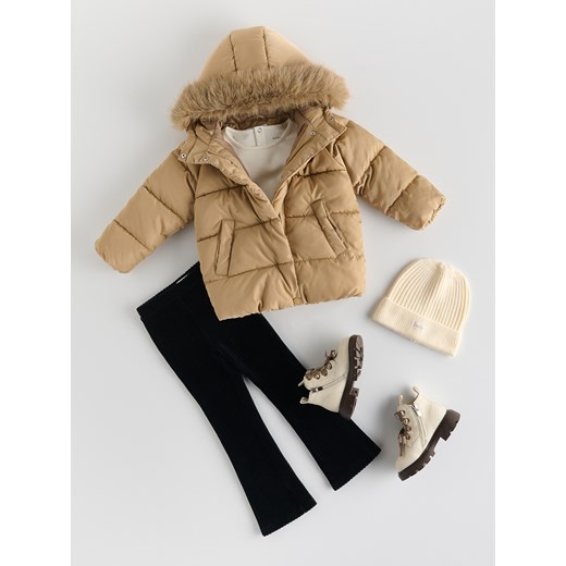 Reserved - Pikowana kurtka z kapturem - beżowy ze sklepu Reserved w kategorii Kurtki dziewczęce - zdjęcie 186318794