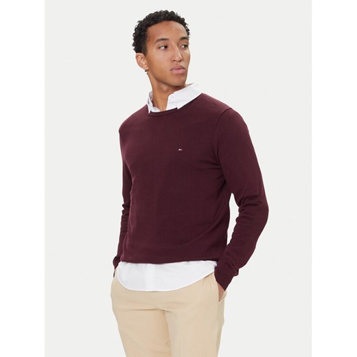 Tommy Hilfiger Sweter Essential Ssnl MW0MW39999 Bordowy Regular Fit ze sklepu MODIVO w kategorii Swetry męskie - zdjęcie 186323380