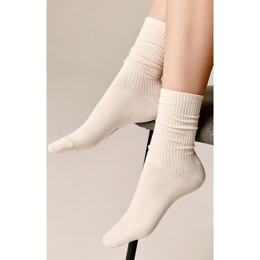 Długie bawełniane skarpetki damskie mleczne ACTIVE, Kolor mleczny, Rozmiar 36-38, Conte ze sklepu Intymna w kategorii Skarpetki damskie - zdjęcie 186327323