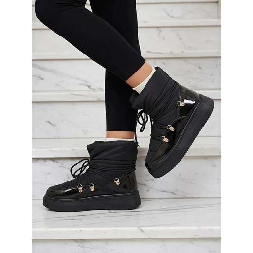 Royalfashion Wsuwane śniegowce damskie w czarnym kolorze Dabenda ze sklepu royalfashion.pl w kategorii Śniegowce damskie - zdjęcie 186337113