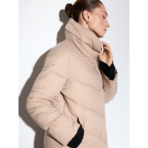 Mohito - Długi pikowany beżowy płaszcz - beżowy Mohito 32 Mohito