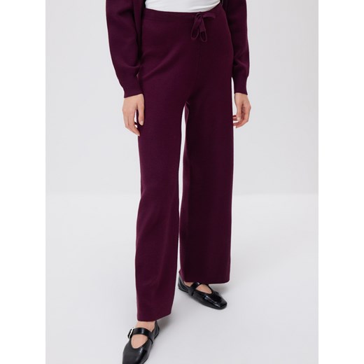 Reserved - Dzianinowe spodnie z wiskozą - ciemnofioletowy ze sklepu Reserved w kategorii Spodnie damskie - zdjęcie 186337444
