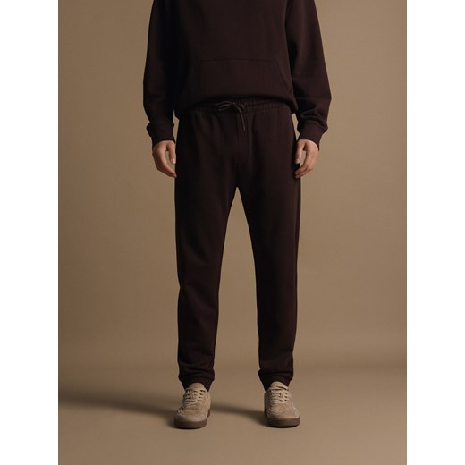Reserved - Bawełniane spodnie dresowe - ciemnobrązowy Reserved L Reserved
