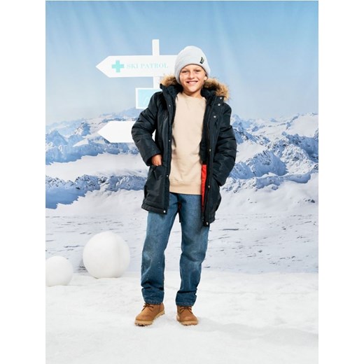 Sinsay - Kurtka ocieplana z kapturem - granatowy - id: 465FC-59X - marki Sinsay - 186343021 Sinsay - Kurtka ocieplana z kapturem - granatowy ze sklepu Sinsay w kategorii Kurtki chłopięce - zdjęcie 186343021