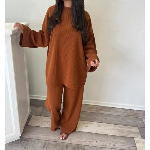 Damski komplet z długą bluzką - Jasnobrązowy S ze sklepu Intimica.pl w kategorii Komplety i garnitury damskie - zdjęcie 186354263