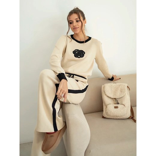 Dresowy zestaw domowej odzieży damskiej - Beżowy Uniwersalny ze sklepu Intimica.pl w kategorii Dresy damskie - zdjęcie 186355693