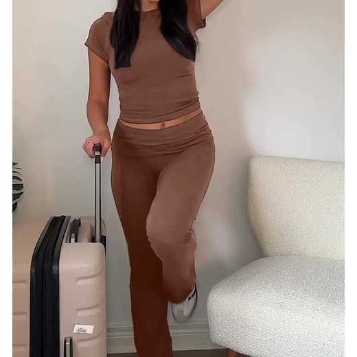 Komplet odzieży z krótkim rękawem - Brązowy S ze sklepu Intimica.pl w kategorii Komplety i garnitury damskie - zdjęcie 186360202