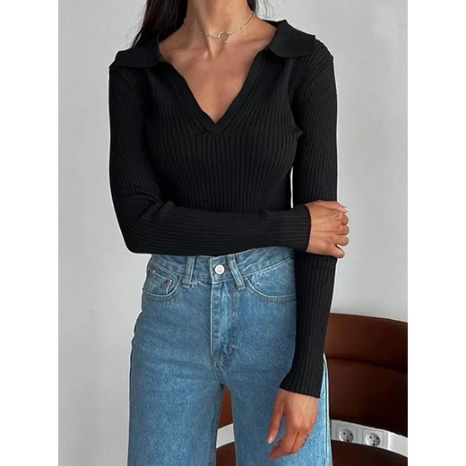 Prążkowany sweter w stylu polo - Czarny Uniwersalny ze sklepu Intimica.pl w kategorii Swetry damskie - zdjęcie 186364833