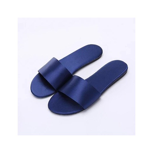 Satynowe kapcie - Granatowy 36 ze sklepu Intimica.pl w kategorii Kapcie damskie - zdjęcie 186366102