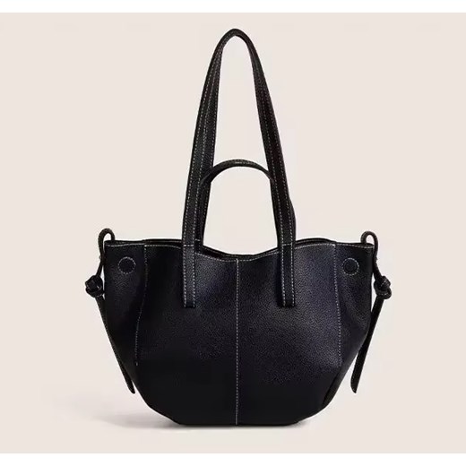 Skórzana mała torba shopper - Czarny ze sklepu Intimica.pl w kategorii Torby Shopper bag - zdjęcie 186367043