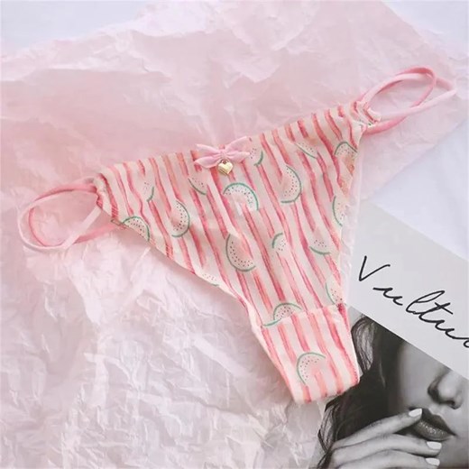 Stringi we wzory ze sklepu Intimica.pl w kategorii Majtki damskie - zdjęcie 186368434