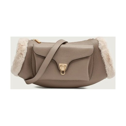 Coccinelle Skórzana torebka na ramię BEAT | shearling ze sklepu Gomez Fashion Store w kategorii Torebki damskie - zdjęcie 186381371