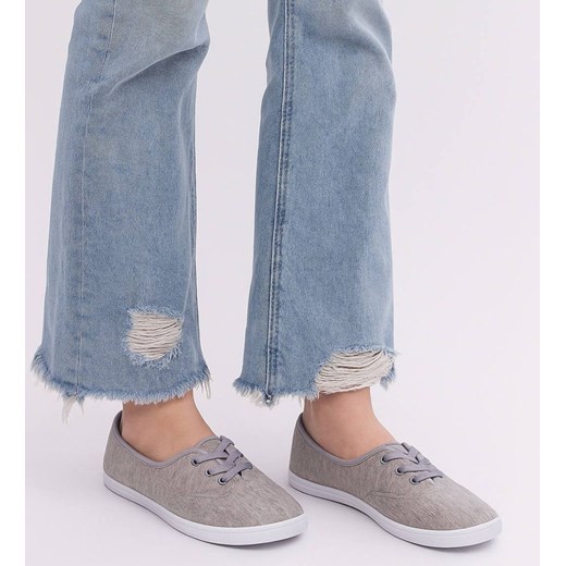 Wiązane damskie tenisówki szare /E8-1 18095 S098/ ze sklepu Pantofelek24.pl w kategorii Trampki damskie - zdjęcie 186385283
