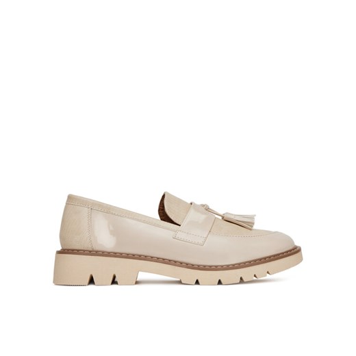 Loafersy Clara Barson WS6387-01 Beżowy ze sklepu eobuwie.pl w kategorii Lordsy damskie - zdjęcie 186393512