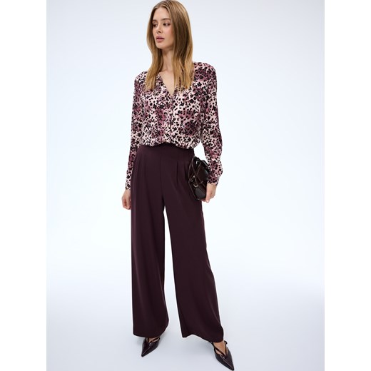 Mohito - Bluzka z wiskozy - beżowy ze sklepu Mohito w kategorii Bluzki damskie - zdjęcie 186394950