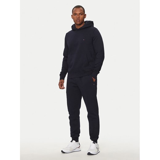 Tommy Hilfiger Dres Flag Logo MW0MW36440 Granatowy Regular Fit ze sklepu MODIVO w kategorii Dresy męskie - zdjęcie 186399141
