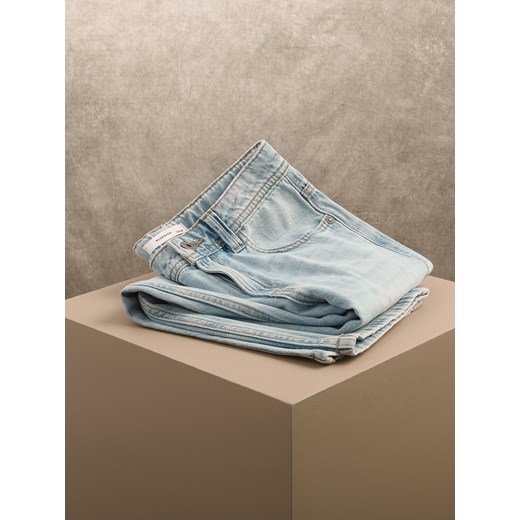 Reserved - Jeansy relaxed fit - niebieski ze sklepu Reserved w kategorii Spodnie chłopięce - zdjęcie 186400224