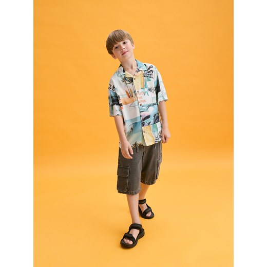 Reserved - Denimowe szorty - czarny ze sklepu Reserved w kategorii Spodenki chłopięce - zdjęcie 186400622