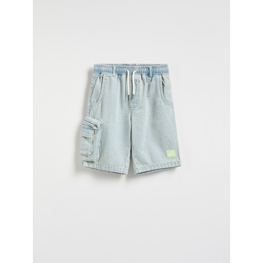 Reserved - Denimowe szorty - niebieski ze sklepu Reserved w kategorii Spodenki chłopięce - zdjęcie 186400701