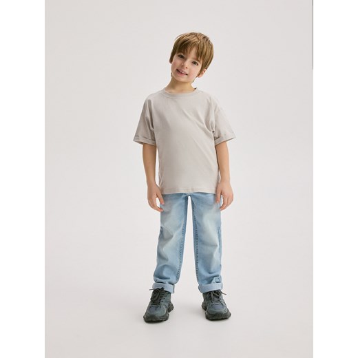 Reserved - Elastyczne jeansy regular - niebieski ze sklepu Reserved w kategorii Spodnie chłopięce - zdjęcie 186405834
