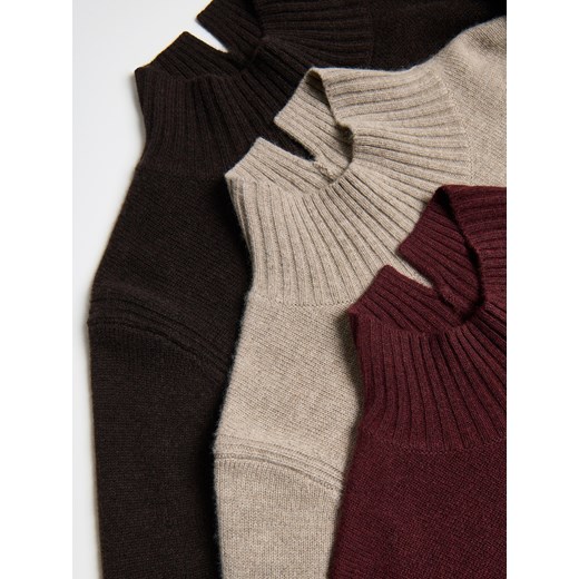 Reserved - Wełniany sweter z dodatkiem kaszmiru - beżowy ze sklepu Reserved w kategorii Swetry damskie - zdjęcie 186407260