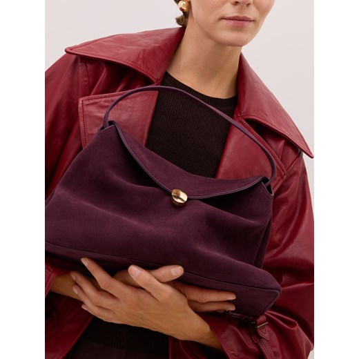 Reserved - Zamszowa torebka na ramię - mahoniowy ze sklepu Reserved w kategorii Torby Shopper bag - zdjęcie 186410170