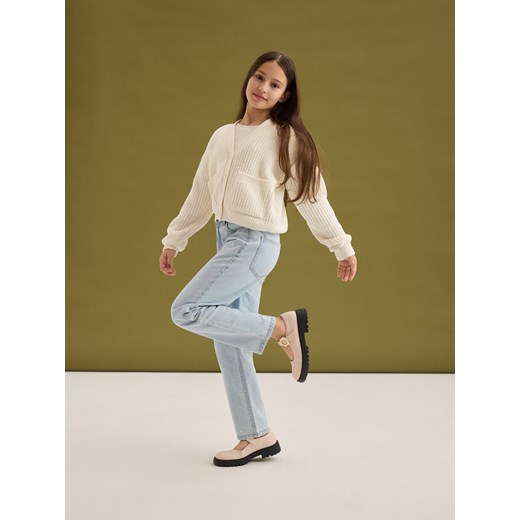 Reserved - Jeansy straight fit z haftem - niebieski ze sklepu Reserved w kategorii Spodnie dziewczęce - zdjęcie 186411644