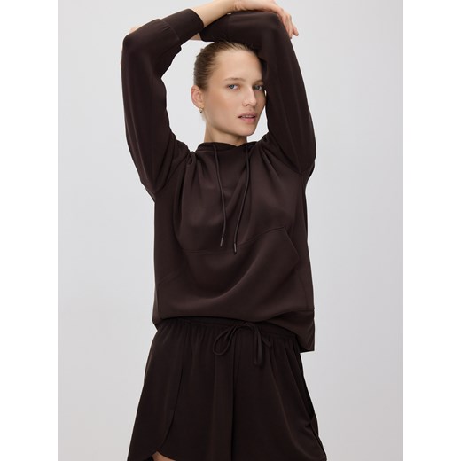 Reserved - Gładkie szorty z modalem - ciemnobrązowy ze sklepu Reserved w kategorii Szorty - zdjęcie 186412524