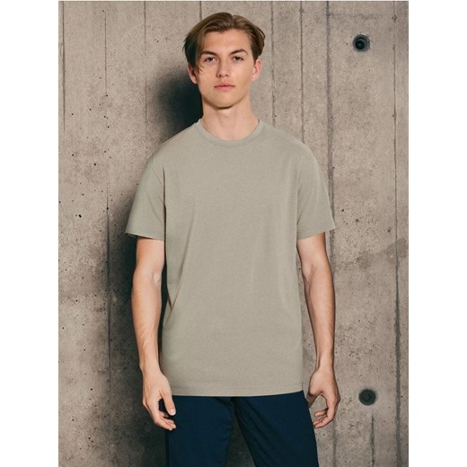 Sinsay - Koszulka basic - beżowy ze sklepu Sinsay w kategorii T-shirty męskie - zdjęcie 186413734