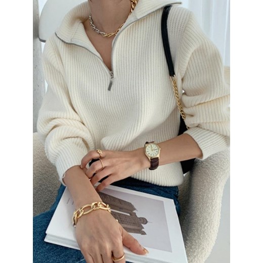 Luźny sweter z długim rękawem - Kremowy S ze sklepu Intimica.pl w kategorii Swetry damskie - zdjęcie 186420794