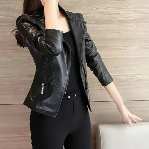 Skórzana kurtka damska typu slim fit - S ze sklepu Intimica.pl w kategorii Kurtki damskie - zdjęcie 186423321