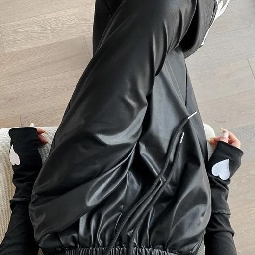 Spodnie z metalicznej dzianiny - Czarny S ze sklepu Intimica.pl w kategorii Spodnie damskie - zdjęcie 186423854