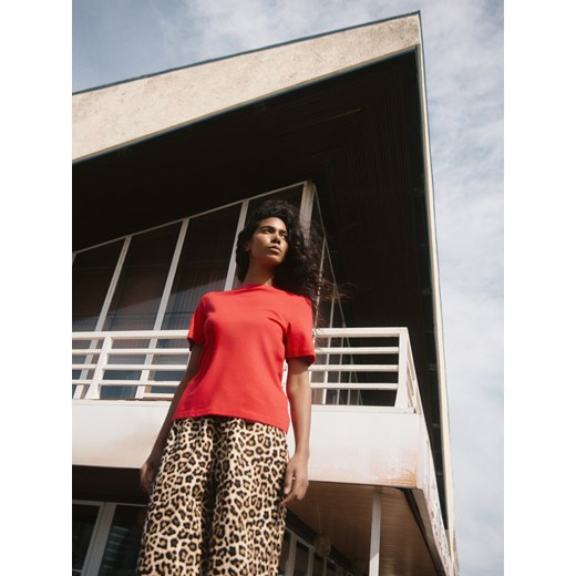 Reserved - T-shirt z merceryzowanej bawełny - czerwony ze sklepu Reserved w kategorii Bluzki damskie - zdjęcie 186430362