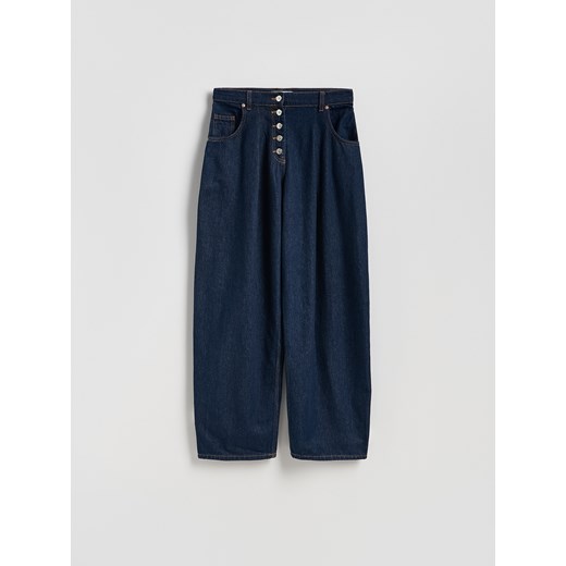 Reserved - Jeansy barrel z zakładkami - granatowy ze sklepu Reserved w kategorii Jeansy damskie - zdjęcie 186430640