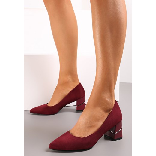 Bordowe Czółenka z Imitacji Zamszu na Słupku z Metaliczną Wstawką Piarra ze sklepu born2be.pl w kategorii Czółenka - zdjęcie 186433683