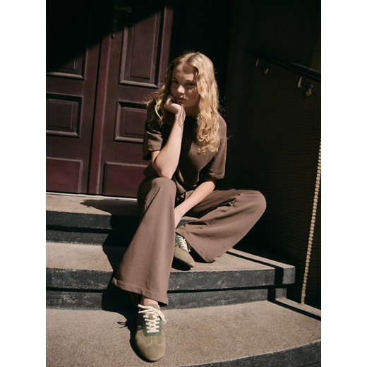 Reserved - Bawełniane spodnie dresowe - brązowy ze sklepu Reserved w kategorii Spodnie damskie - zdjęcie 186437120