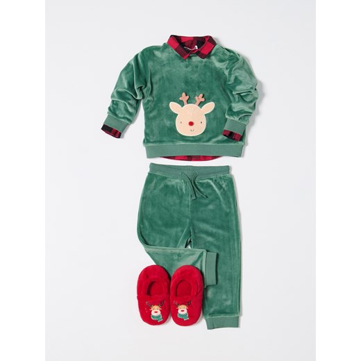 Sinsay - Kapcie z haftowanym reniferem - czerwony Sinsay 22/23 Sinsay