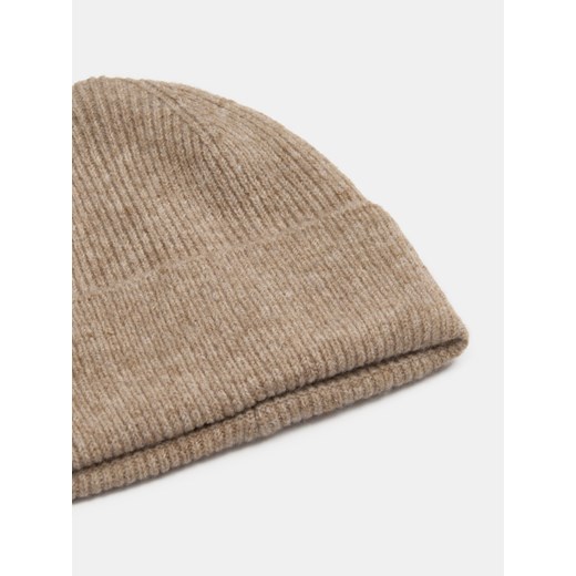Sinsay - Prążkowana czapka beanie - beżowy Sinsay One Size Sinsay
