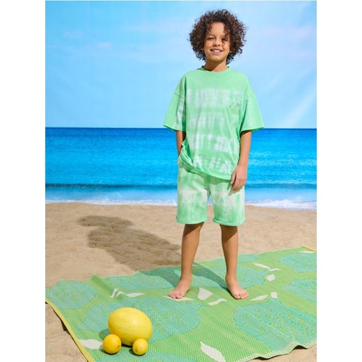 Sinsay - Szorty tie dye - zielony ze sklepu Sinsay w kategorii Spodenki chłopięce - zdjęcie 186437923