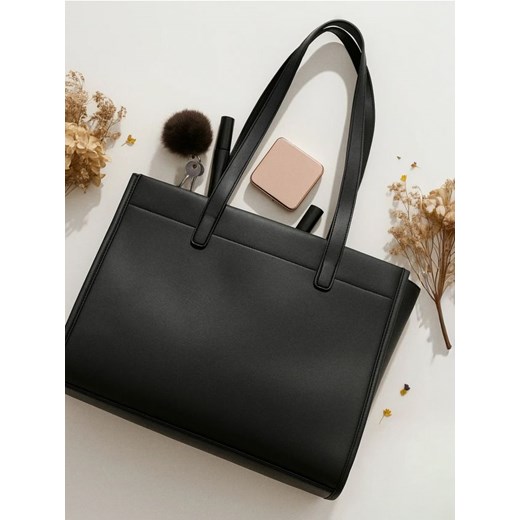Sinsay - Torebka shopper z imitacji skóry - czarny - id: 134GK-99X - marki Sinsay - 186447170 Sinsay - Torebka shopper z imitacji skóry - czarny ze sklepu Sinsay w kategorii Torby Shopper bag - zdjęcie 186447170