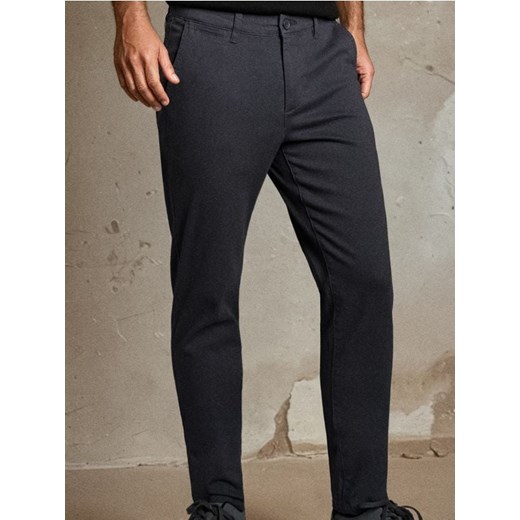 Sinsay - Spodnie - szary ze sklepu Sinsay w kategorii Spodnie męskie - zdjęcie 186447174