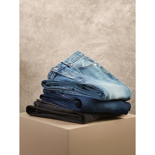 Reserved - Jeansy flare z wysokim stanem - granatowy ze sklepu Reserved w kategorii Jeansy damskie - zdjęcie 186448372