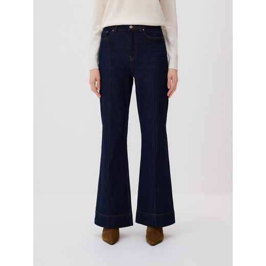 Reserved - Jeansy flare z przeszyciem - granatowy ze sklepu Reserved w kategorii Jeansy damskie - zdjęcie 186452991