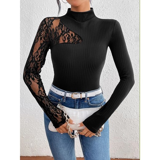 Elegancka bluzka z ozdobnym rękawem - Czarny S ze sklepu Intimica.pl w kategorii Bluzki damskie - zdjęcie 186455144