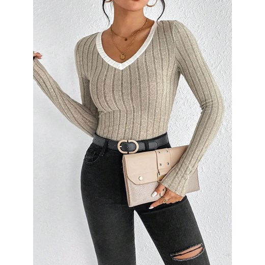Prążkowany damski top z długim rękawem - Beżowy XS ze sklepu Intimica.pl w kategorii Bluzki damskie - zdjęcie 186456190