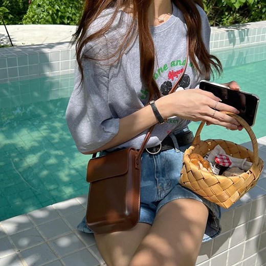 Skórzana torebka na telefon - Brązowy ze sklepu Intimica.pl w kategorii Etui - zdjęcie 186456463