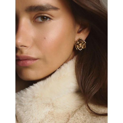 Reserved - Kolczyki w kształcie kwiatów - złoty ze sklepu Reserved w kategorii Kolczyki - zdjęcie 186462263