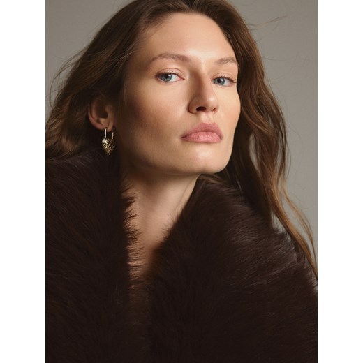 Reserved - Kolczyki w kształcie serca - złoty ze sklepu Reserved w kategorii Kolczyki - zdjęcie 186462280