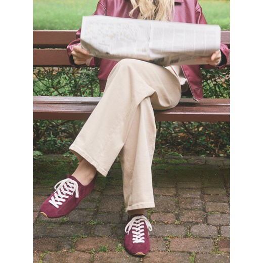 Reserved - Zamszowe sneakersy - mahoniowy ze sklepu Reserved w kategorii Buty sportowe damskie - zdjęcie 186470803